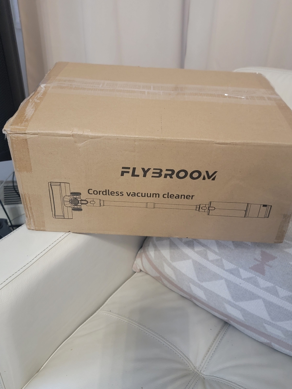 FLYBROOM Cordless Vacuum Cleaner.